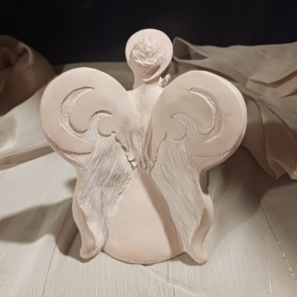 Terracotta Angel by United Design Corp. - Picture 4 of 9